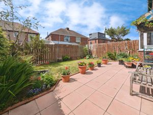 Photo 21- click for photo gallery